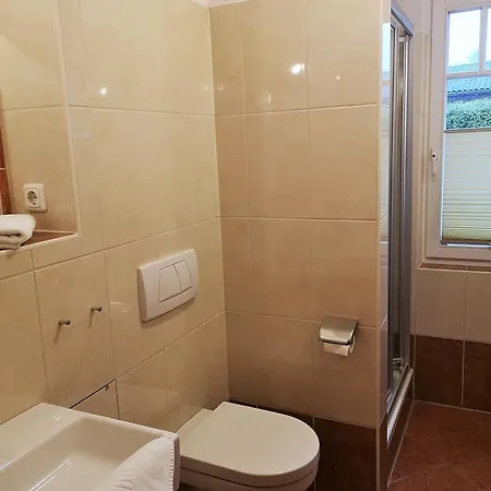 Rahlfs Hus 1 - Kleiner Knut Kuehlungsborn